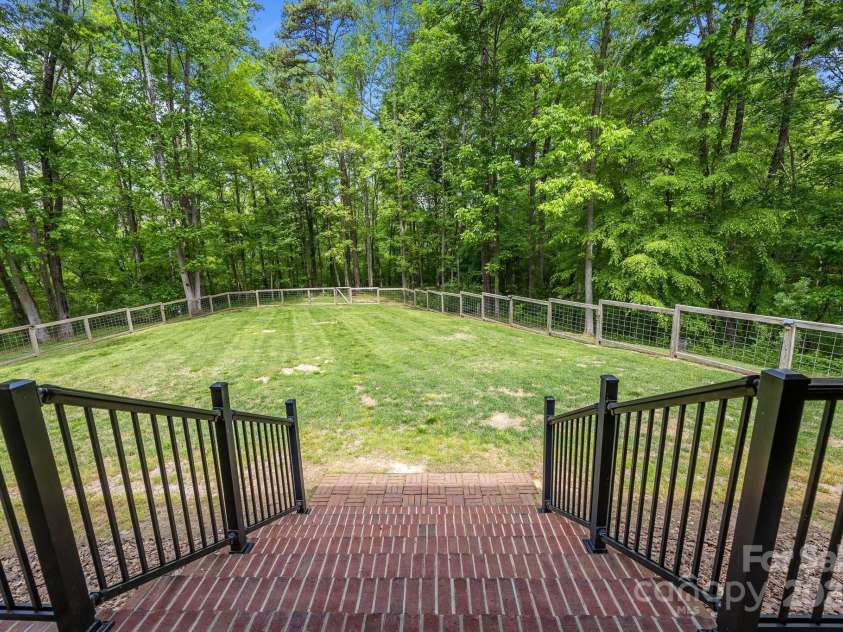 11280 Mcfalls Drive, Indian Land, SC 29707.  MLS# CAR4225880, YatesRealty ID 25762. 