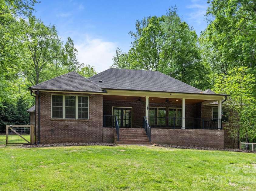 11280 Mcfalls Drive, Indian Land, SC 29707.  MLS# CAR4225880, YatesRealty ID 25762. Large section of rear yard is fenced.