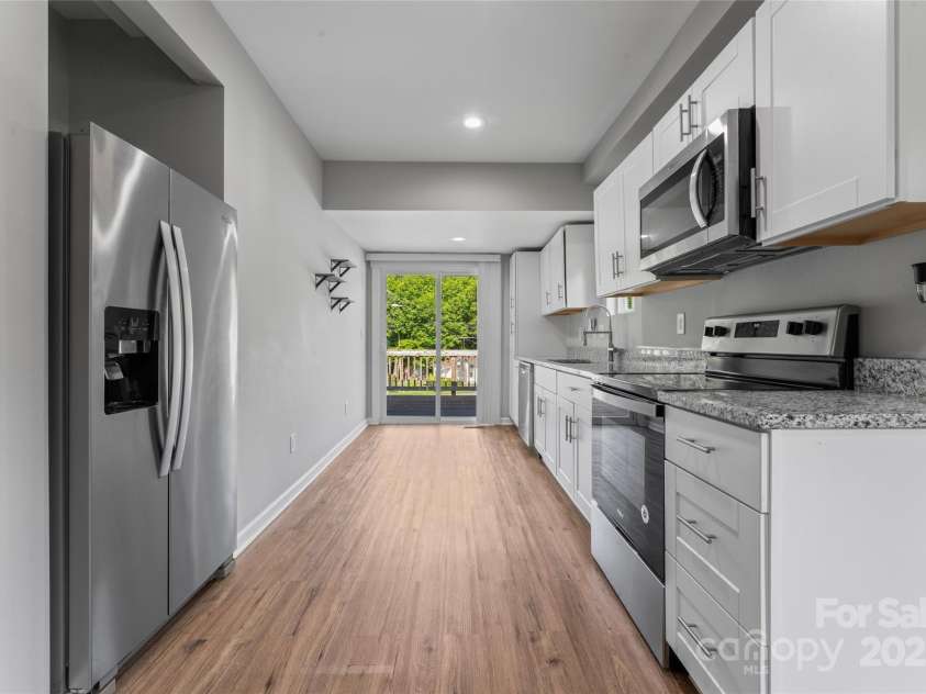 146 Georgia Street, Concord, NC 28025.  MLS# CAR4264425, YatesRealty ID 25763. 