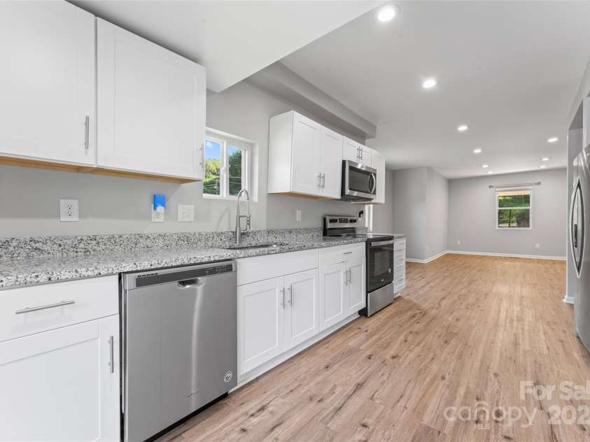 146 Georgia Street, Concord, NC 28025.  MLS# CAR4264425, YatesRealty ID 25763. 