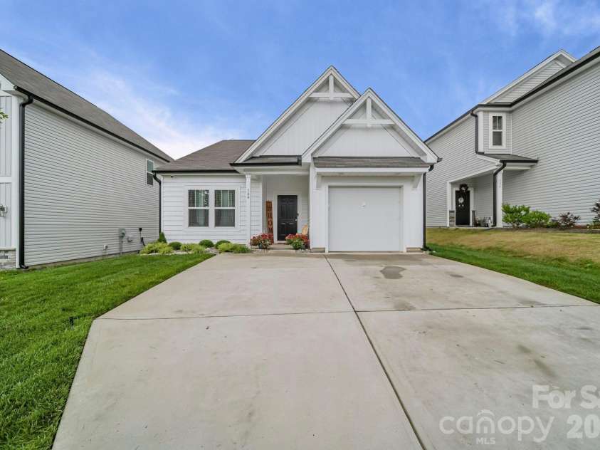 144 Cobbler Drive, Peachland, NC 28133.  MLS# CAR4384154, YatesRealty ID 25768. 