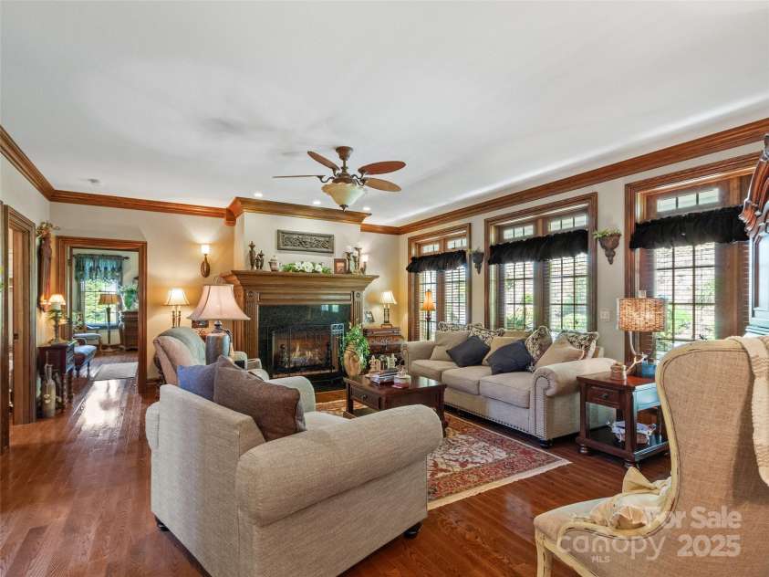 38 Peterson Lane, Green Mountain, NC 28740.  MLS# CAR4279349, YatesRealty ID 25769. 