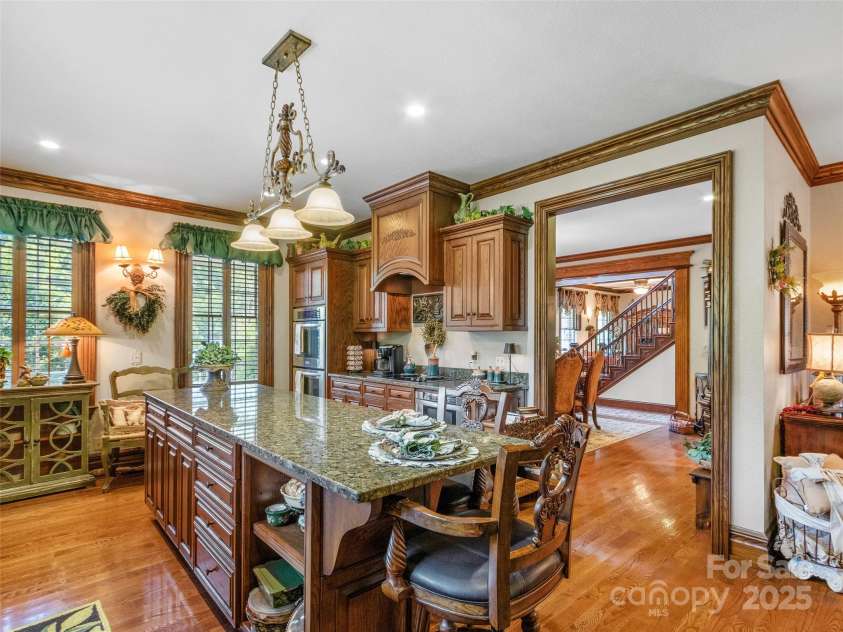 38 Peterson Lane, Green Mountain, NC 28740.  MLS# CAR4279349, YatesRealty ID 25769. 