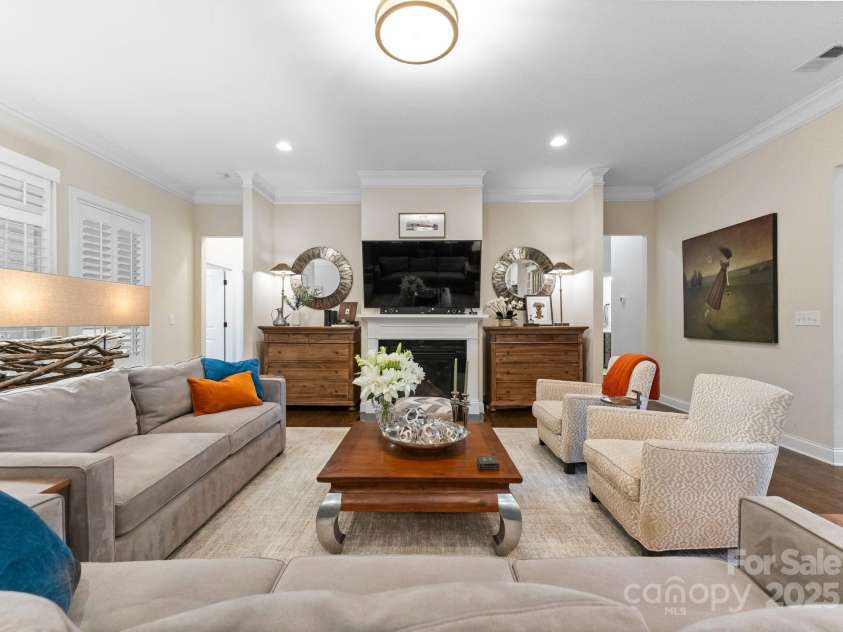 6506 Jepson Court, Charlotte, NC 28214.  MLS# CAR4272738, YatesRealty ID 25772. 