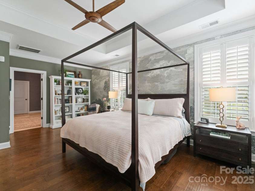6506 Jepson Court, Charlotte, NC 28214.  MLS# CAR4272738, YatesRealty ID 25772. 