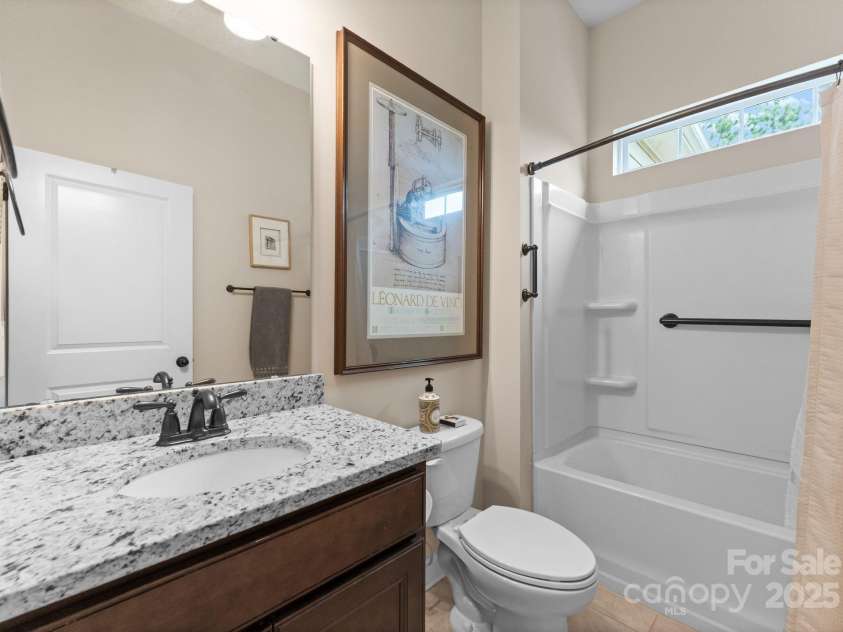 6506 Jepson Court, Charlotte, NC 28214.  MLS# CAR4272738, YatesRealty ID 25772. 