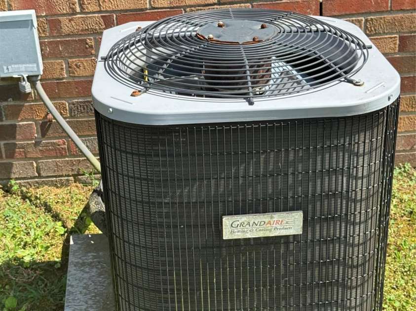 110 Grier Street, Grover, NC 28073.  MLS# CAR4279851, YatesRealty ID 25774. 