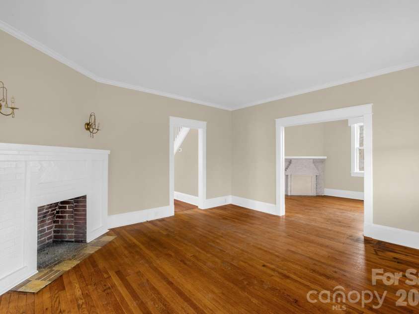 1820 Park Drive, Reidsville, NC 27320.  MLS# CAR4387015, YatesRealty ID 25774. 