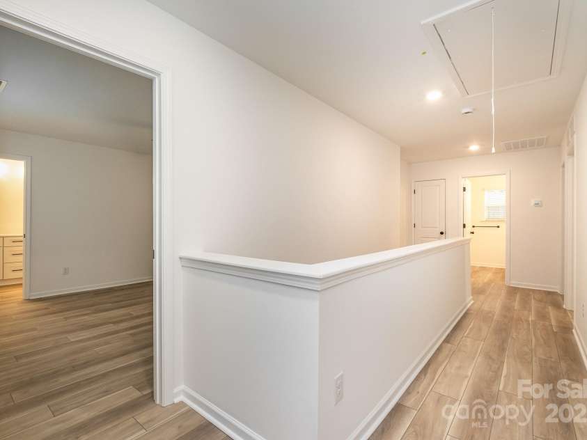 3035 Breslin Street, Charlotte, NC 28214.  MLS# CAR4277327, YatesRealty ID 25775. 