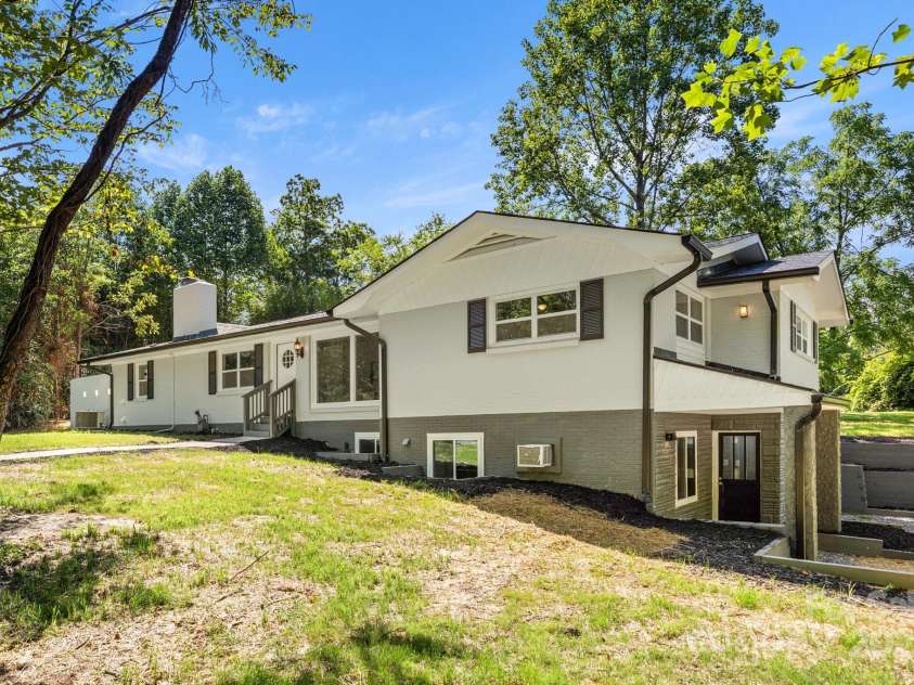 6672 Brevard Road, Etowah, NC 28729.  MLS# CAR4281090, YatesRealty ID 25779. 