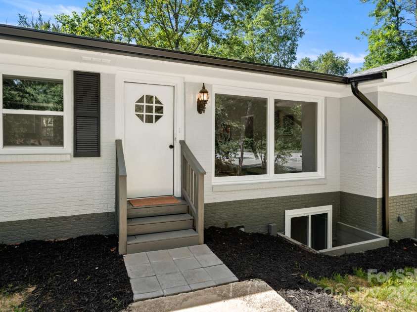 6672 Brevard Road, Etowah, NC 28729.  MLS# CAR4281090, YatesRealty ID 25779. 