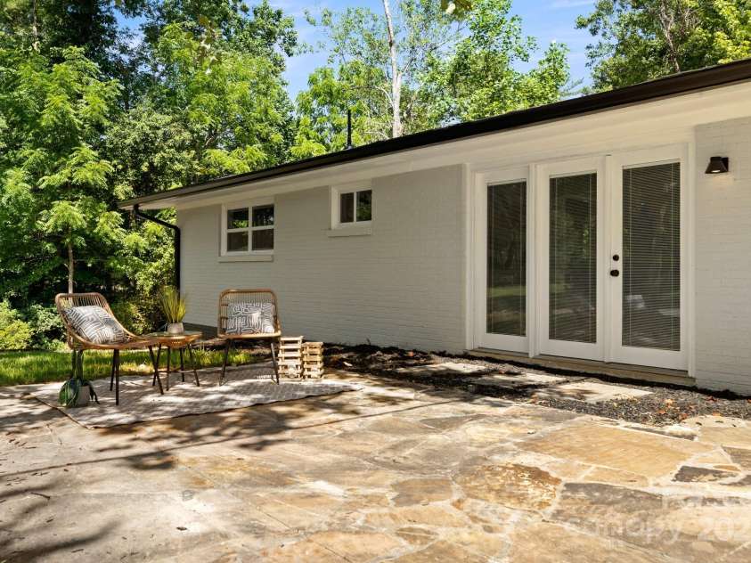 6672 Brevard Road, Etowah, NC 28729.  MLS# CAR4281090, YatesRealty ID 25779. 