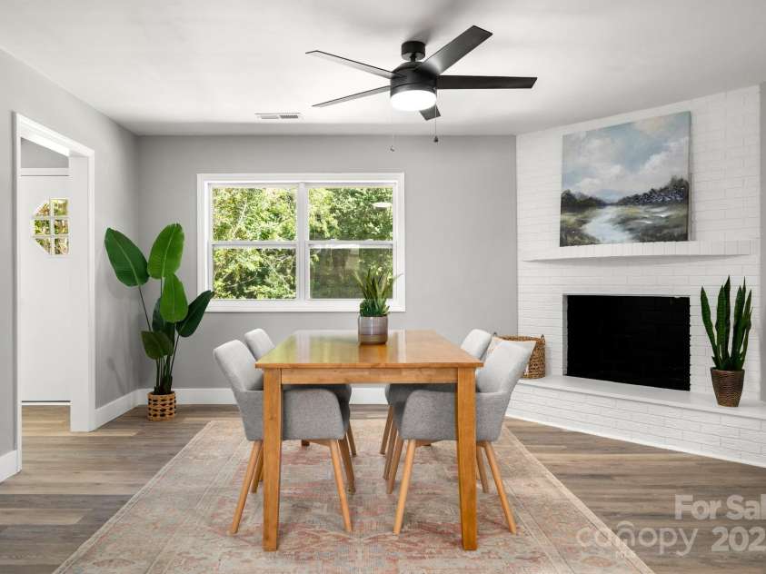 6672 Brevard Road, Etowah, NC 28729.  MLS# CAR4281090, YatesRealty ID 25779. 