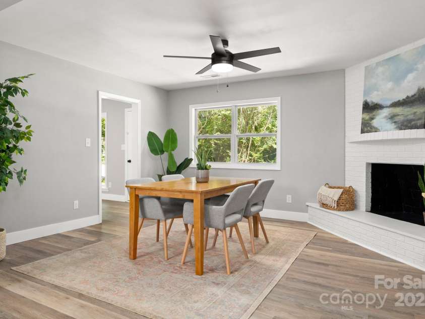 6672 Brevard Road, Etowah, NC 28729.  MLS# CAR4281090, YatesRealty ID 25779. 