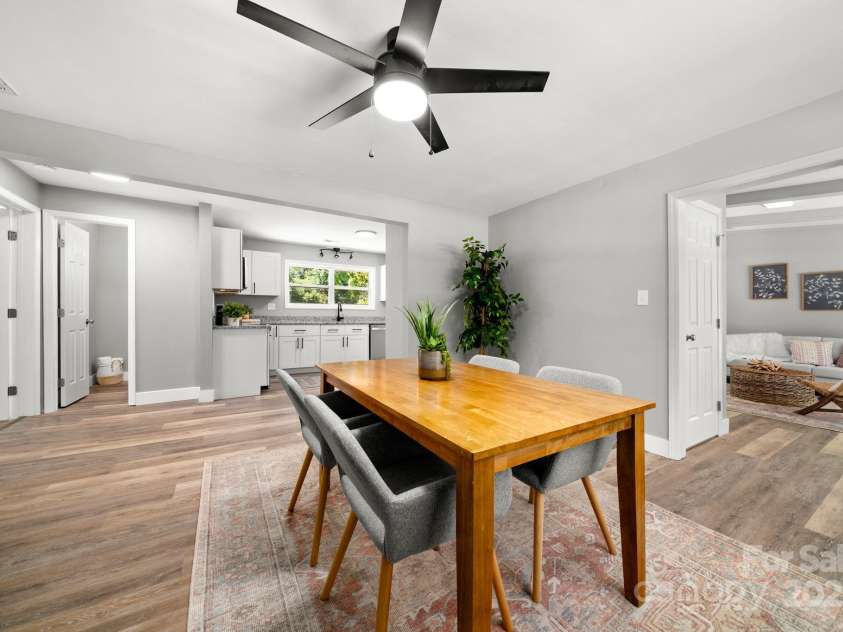 6672 Brevard Road, Etowah, NC 28729.  MLS# CAR4281090, YatesRealty ID 25779. 