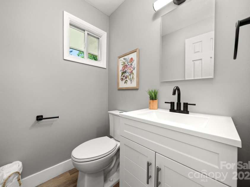 6672 Brevard Road, Etowah, NC 28729.  MLS# CAR4281090, YatesRealty ID 25779. 