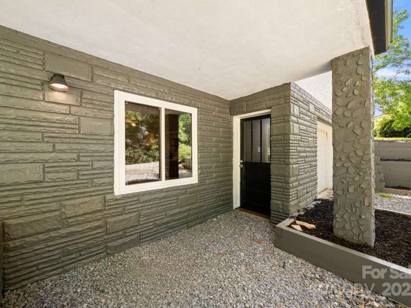 6672 Brevard Road, Etowah, NC 28729.  MLS# CAR4281090, YatesRealty ID 25779. 