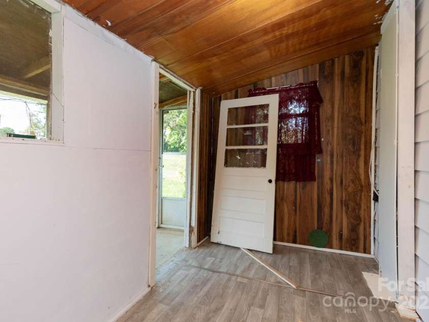 93 Eller Ford Road, Weaverville, NC 28787.  MLS# CAR4279902, YatesRealty ID 25782. 
