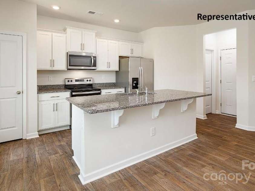 1320 Equestrian Lane, York, SC 29745.  MLS# CAR4281321, YatesRealty ID 25784. 