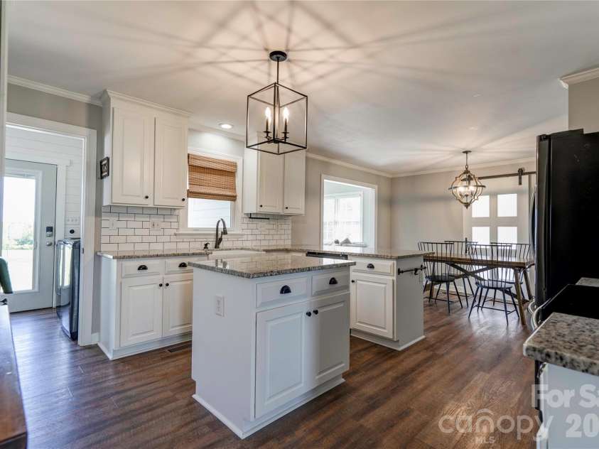 505 Stagecoach Trail, Lawndale, NC 28090.  MLS# CAR4387137, YatesRealty ID 25785. Kitchen
