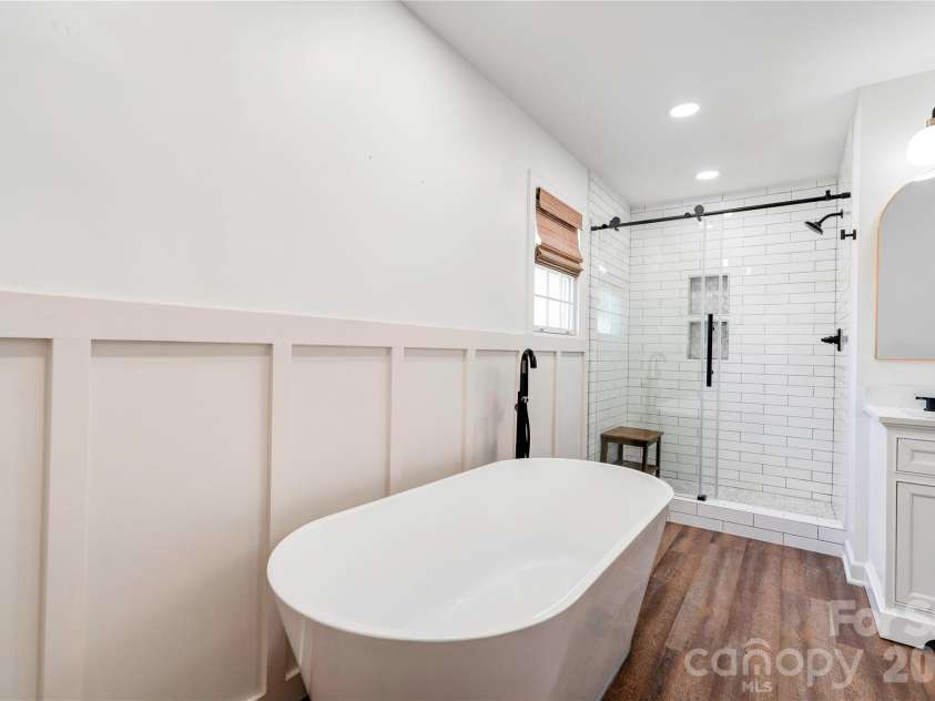 505 Stagecoach Trail, Lawndale, NC 28090.  MLS# CAR4387137, YatesRealty ID 25785. Primary Bathroom