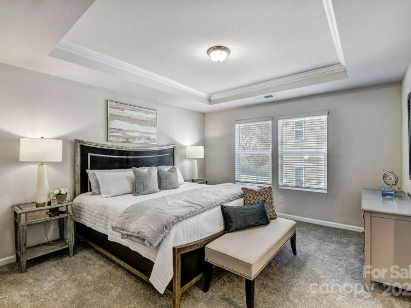 9122 Pagoda Oak Drive, Charlotte, NC 28269.  MLS# CAR4281332, YatesRealty ID 25785. For representation purposes of floorplan only, actual homesite is under construction and design and structural options may vary