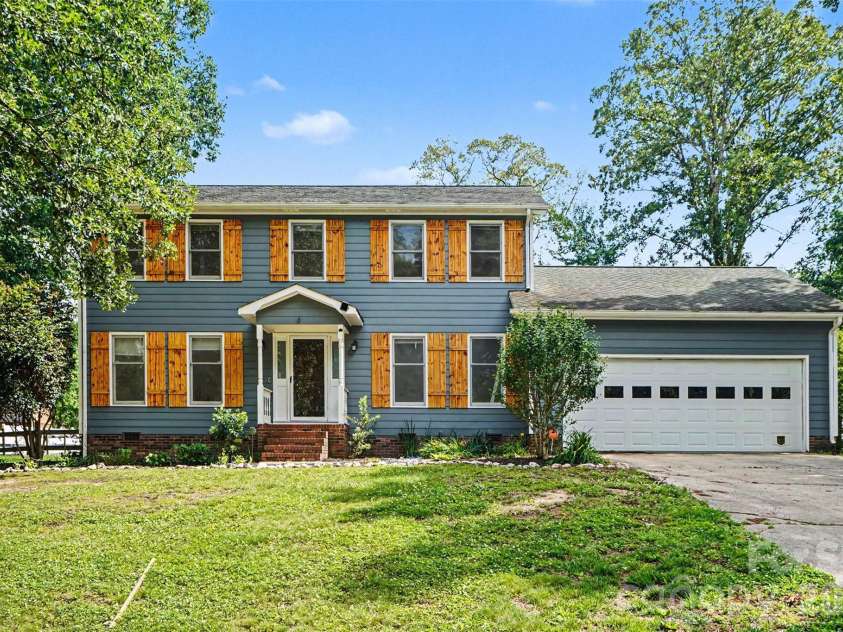 2816 Wilkshire Drive, Shelby, NC 28150.  MLS# CAR4386668, YatesRealty ID 25788. 