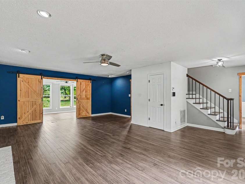2816 Wilkshire Drive, Shelby, NC 28150.  MLS# CAR4386668, YatesRealty ID 25788. 