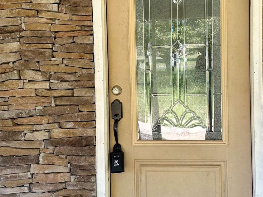 4191 Deerfield Drive, Maiden, NC 28650.  MLS# CAR4386759, YatesRealty ID 25790. Front Door
