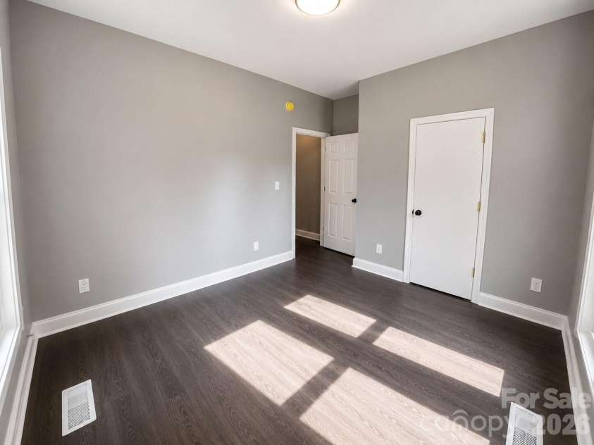 1115 Wilson W Lee Boulevard, Statesville, NC 28677.  MLS# CAR4386897, YatesRealty ID 25791. Bedroom #3 (Angled)