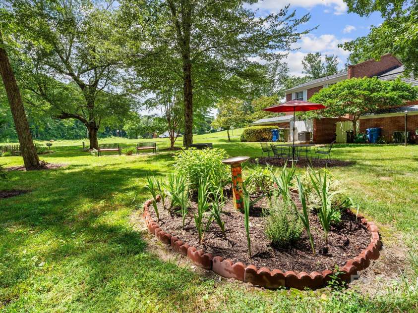 1411 Kensington Road, Hendersonville, NC 28791.  MLS# CAR4280852, YatesRealty ID 25791. 