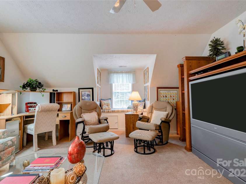 2606 Greenville Highway, Flat Rock, NC 28731.  MLS# CAR4281238, YatesRealty ID 25792. Bonus/Bedroom - upper level