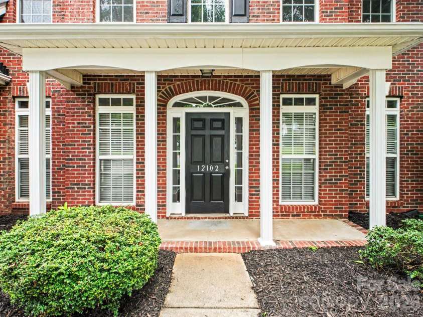 12102 Hampton Place Drive, Charlotte, NC 28269.  MLS# CAR4383452, YatesRealty ID 25793. 