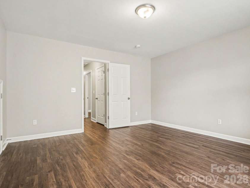 12102 Hampton Place Drive, Charlotte, NC 28269.  MLS# CAR4383452, YatesRealty ID 25793. 