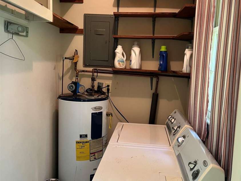 504 Mount Vernon Drive, Albemarle, NC 28001.  MLS# CAR4281461, YatesRealty ID 25793. 