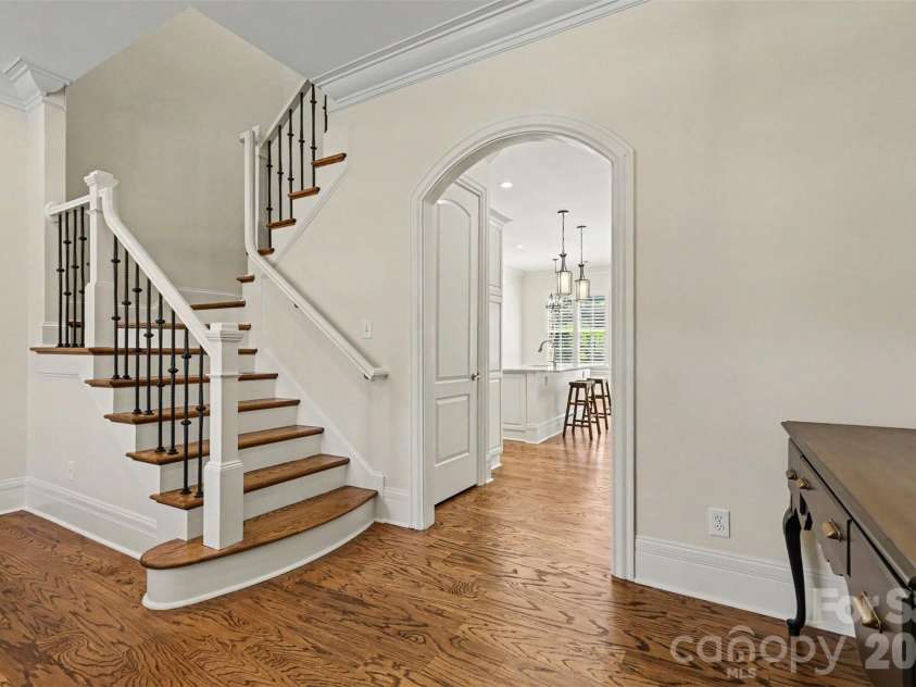 6227 Fletcher Circle, Charlotte, NC 28226.  MLS# CAR4378984, YatesRealty ID 25795. 