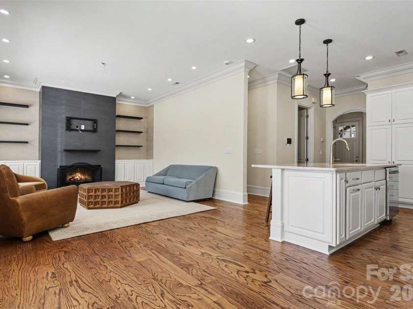 6227 Fletcher Circle, Charlotte, NC 28226.  MLS# CAR4378984, YatesRealty ID 25795. 