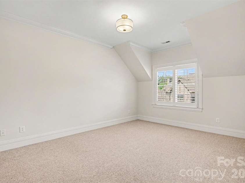 6227 Fletcher Circle, Charlotte, NC 28226.  MLS# CAR4378984, YatesRealty ID 25795. 