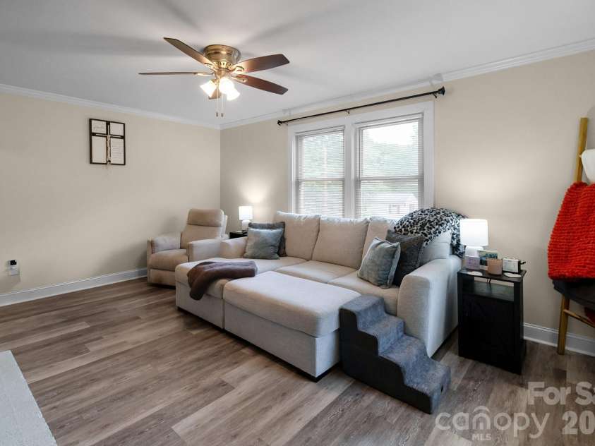1604 Converse Street, Lancaster, SC 29720.  MLS# CAR4386627, YatesRealty ID 25797. 