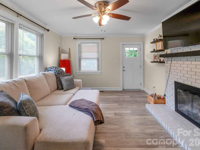 1604 Converse Street, Lancaster, SC 29720.  MLS# CAR4386627, YatesRealty ID 25797. 