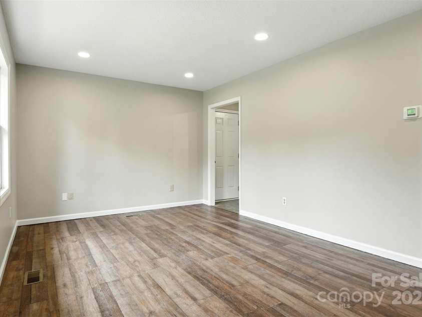 3404 Sheely Road, Lenoir, NC 28645.  MLS# CAR4270349, YatesRealty ID 25798. 