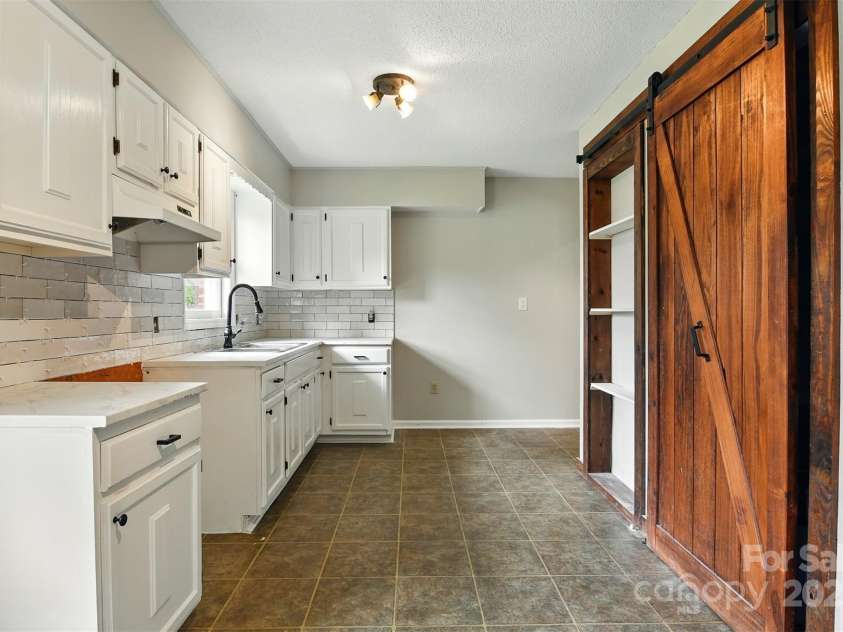 3404 Sheely Road, Lenoir, NC 28645.  MLS# CAR4270349, YatesRealty ID 25798. 