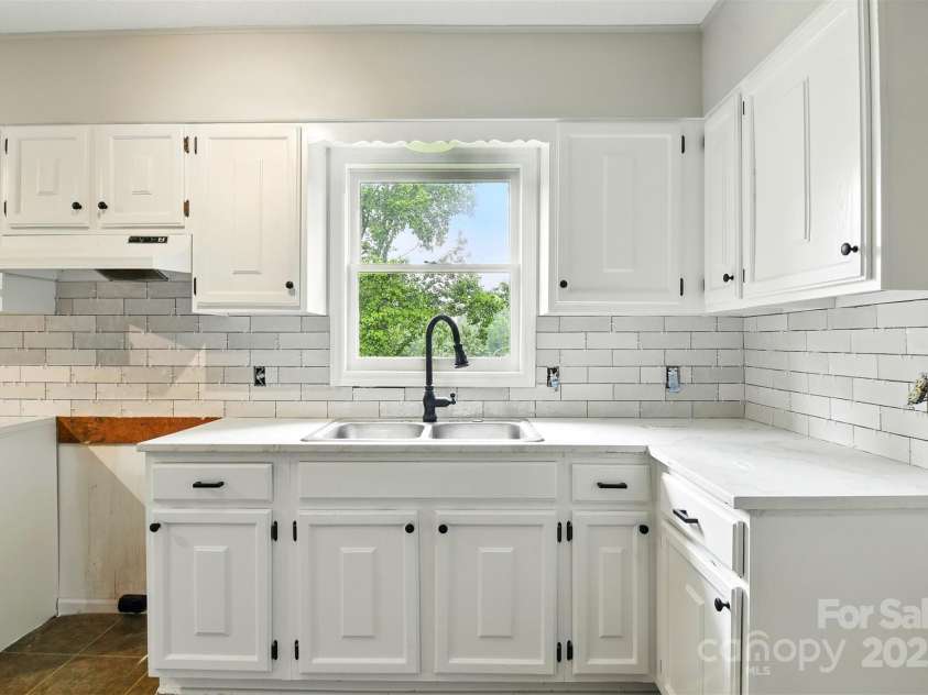 3404 Sheely Road, Lenoir, NC 28645.  MLS# CAR4270349, YatesRealty ID 25798. 