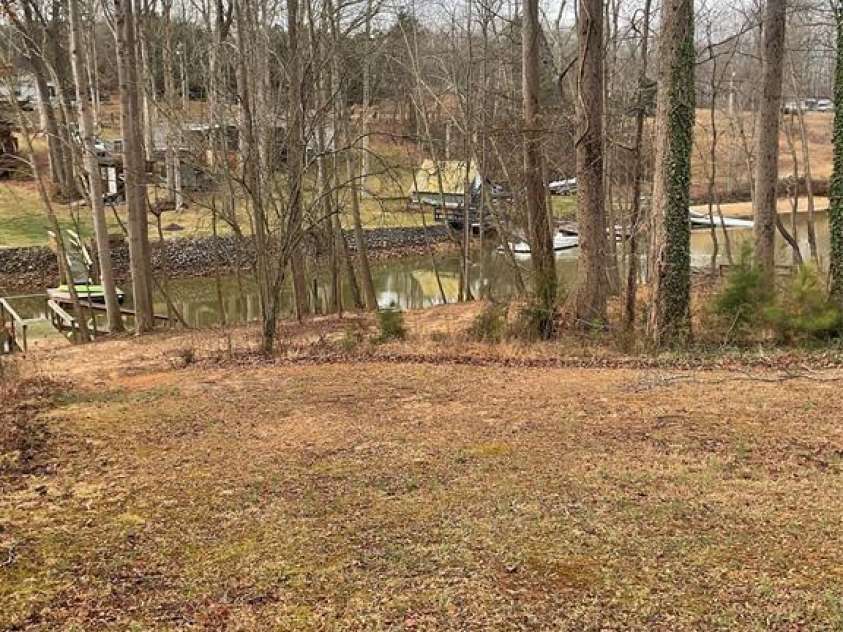 4995 Wildlife Lane, Sherrills Ford, NC 28673.  MLS# CAR4259956, YatesRealty ID 258. 