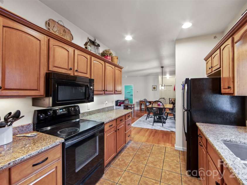 688 Olympic Drive, Whittier, NC 28789.  MLS# CAR4198933, YatesRealty ID 258. 