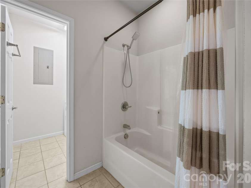 165 Franklin Church Drive, Salisbury, NC 28147.  MLS# CAR4346368, YatesRealty ID 2580. 