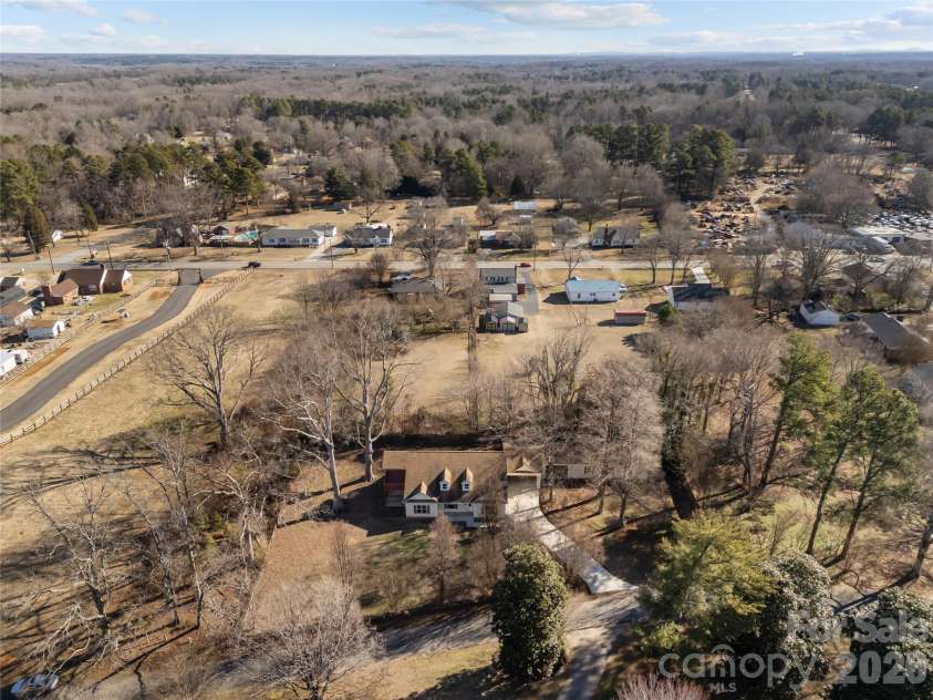 165 Franklin Church Drive, Salisbury, NC 28147.  MLS# CAR4346368, YatesRealty ID 2580. 