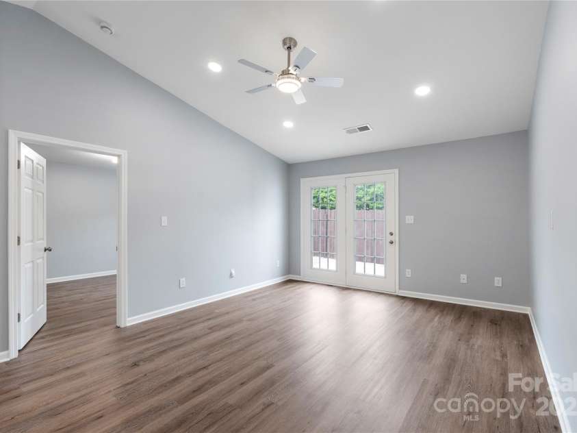 2045 Pin Oak Place, Cramerton, NC 28032.  MLS# CAR4268486, YatesRealty ID 25800. Living room