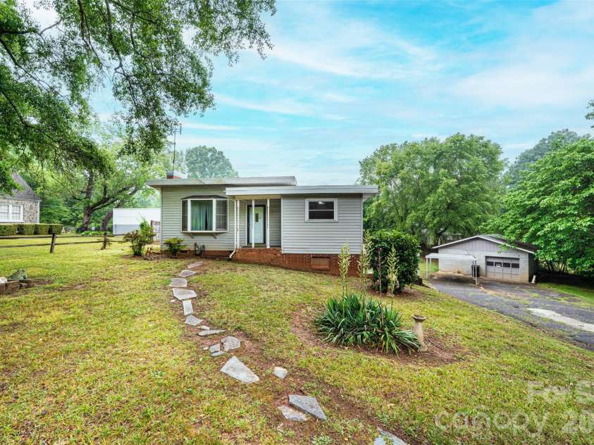 408 US Hwy 70A E Highway, Hildebran, NC 28637.  MLS# CAR4382969, YatesRealty ID 25800. 