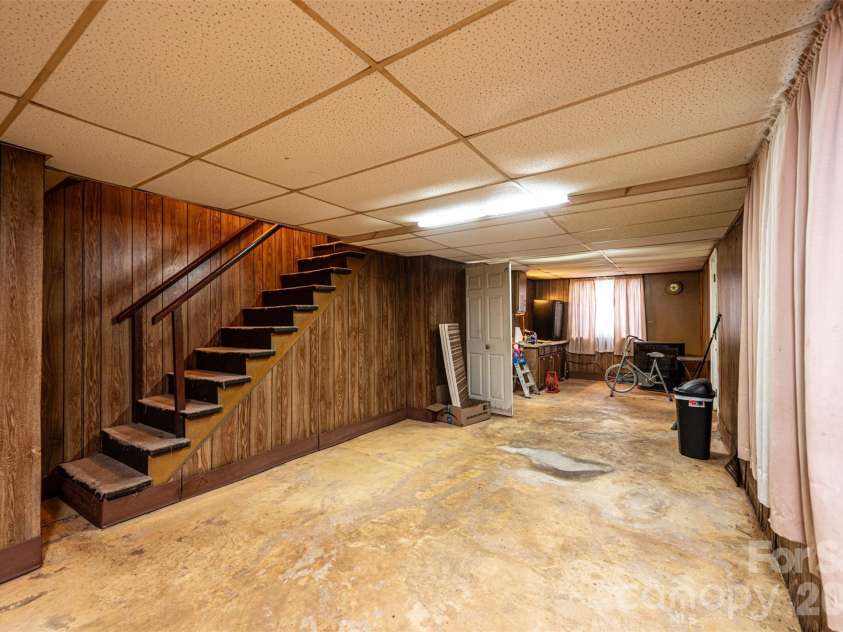 408 US Hwy 70A E Highway, Hildebran, NC 28637.  MLS# CAR4382969, YatesRealty ID 25800. Basement